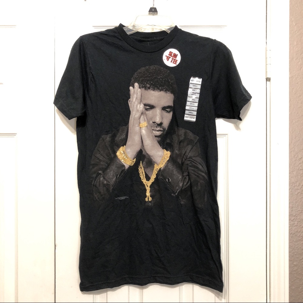 NWT Drake T-shirt